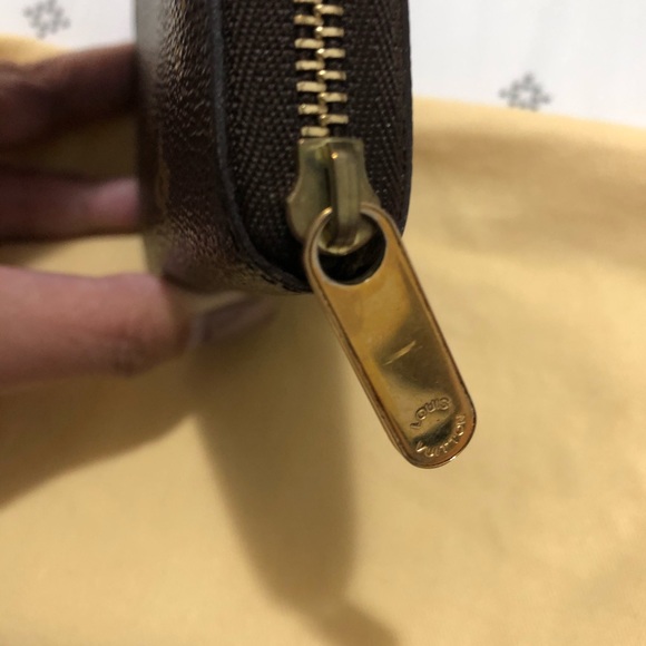 Louis Vuitton Zippy Coin Purse - Picture 3 of 6